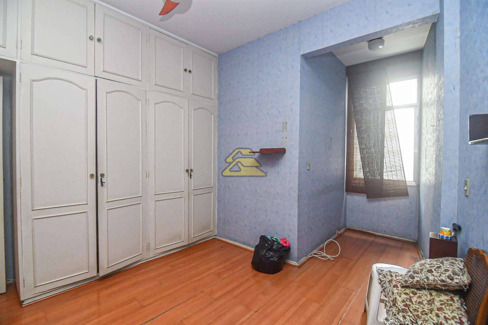 Apartamento à venda com 2 quartos, 68m² - Foto 13