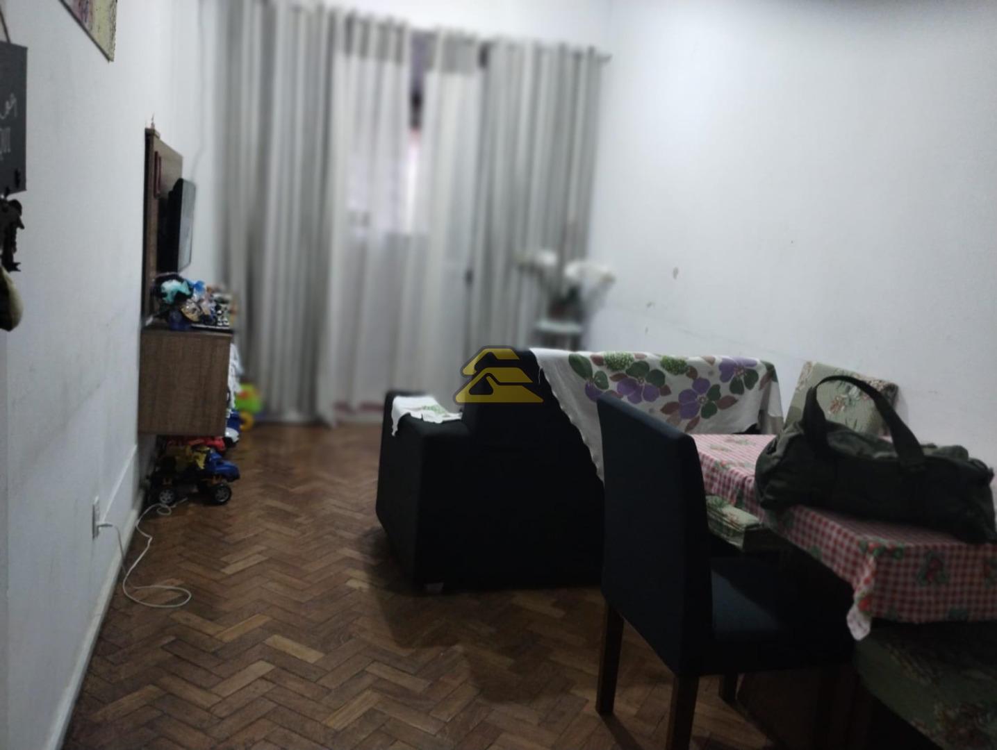 Apartamento à venda com 2 quartos, 42m² - Foto 3