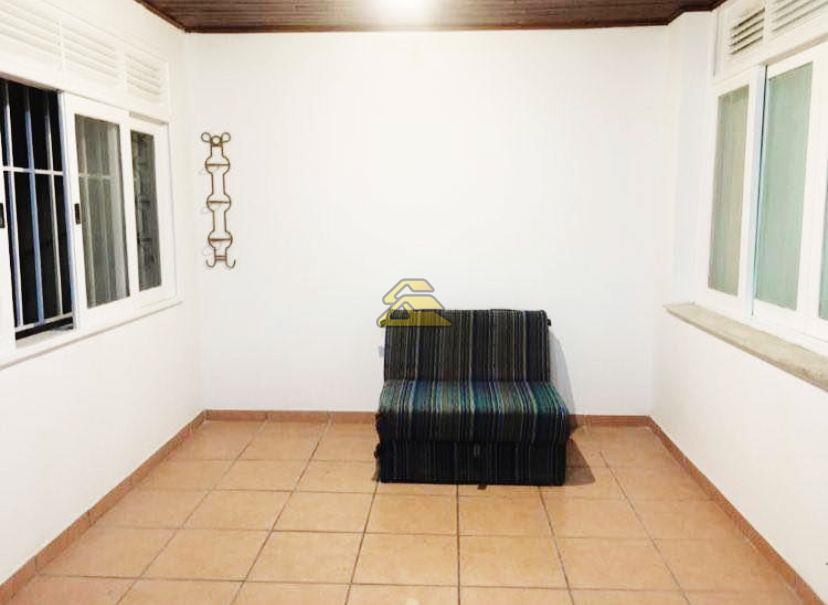 Apartamento à venda com 2 quartos, 42m² - Foto 13