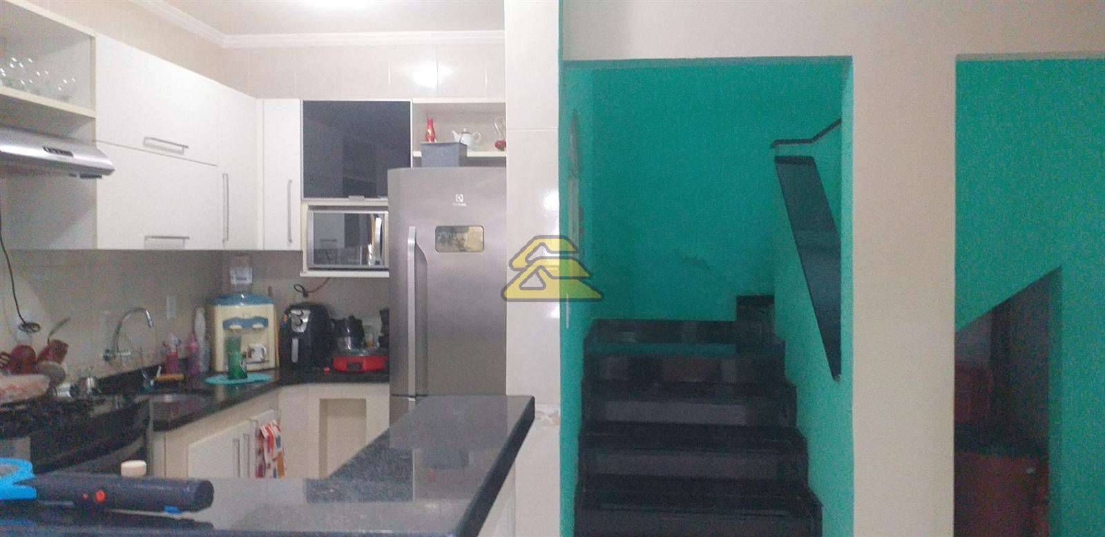 Casa à venda com 3 quartos, 50m² - Foto 7