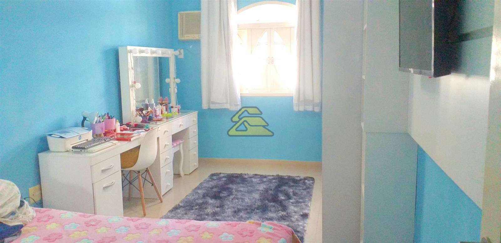 Casa à venda com 3 quartos, 50m² - Foto 8