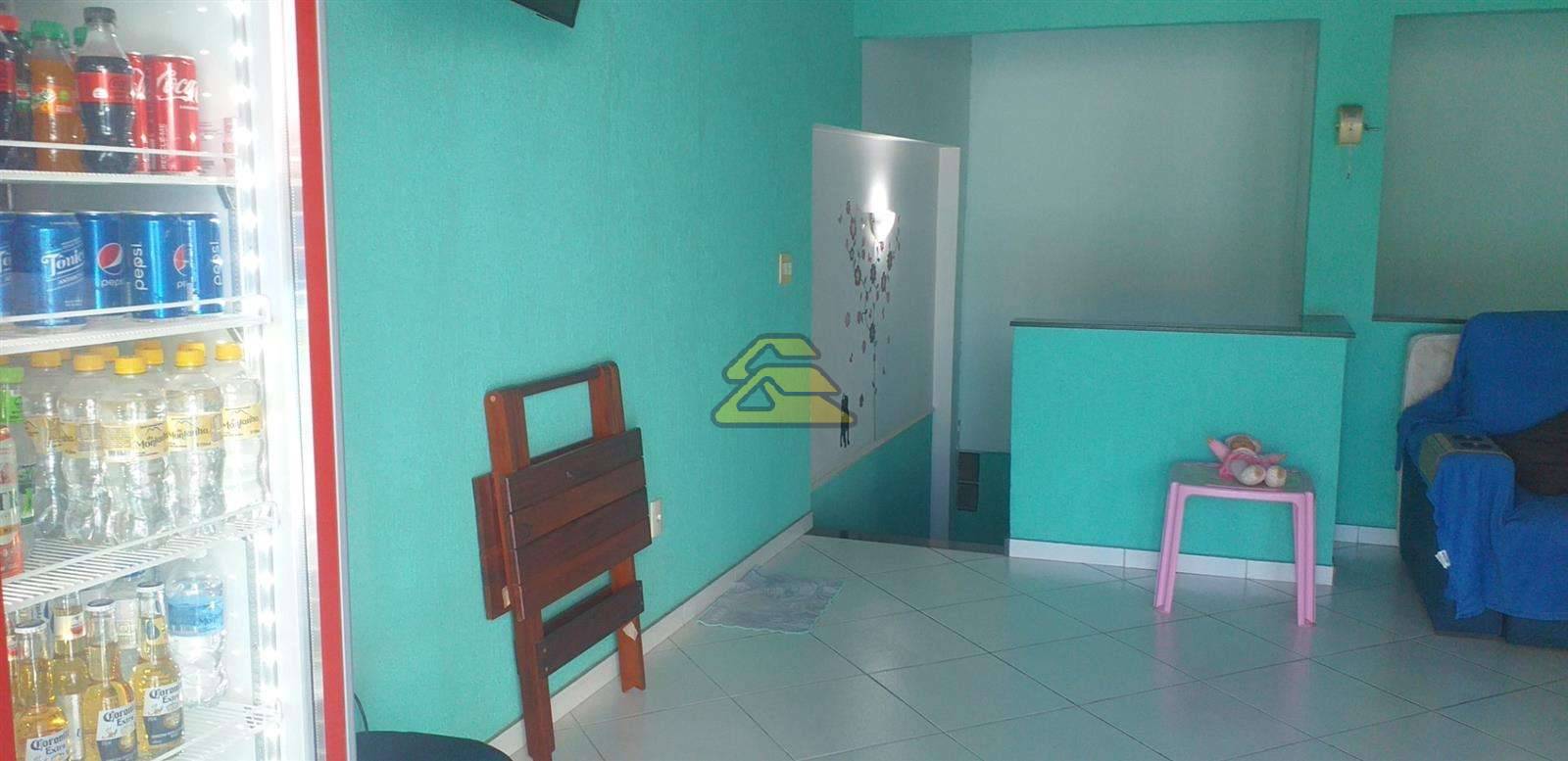 Casa à venda com 3 quartos, 50m² - Foto 30