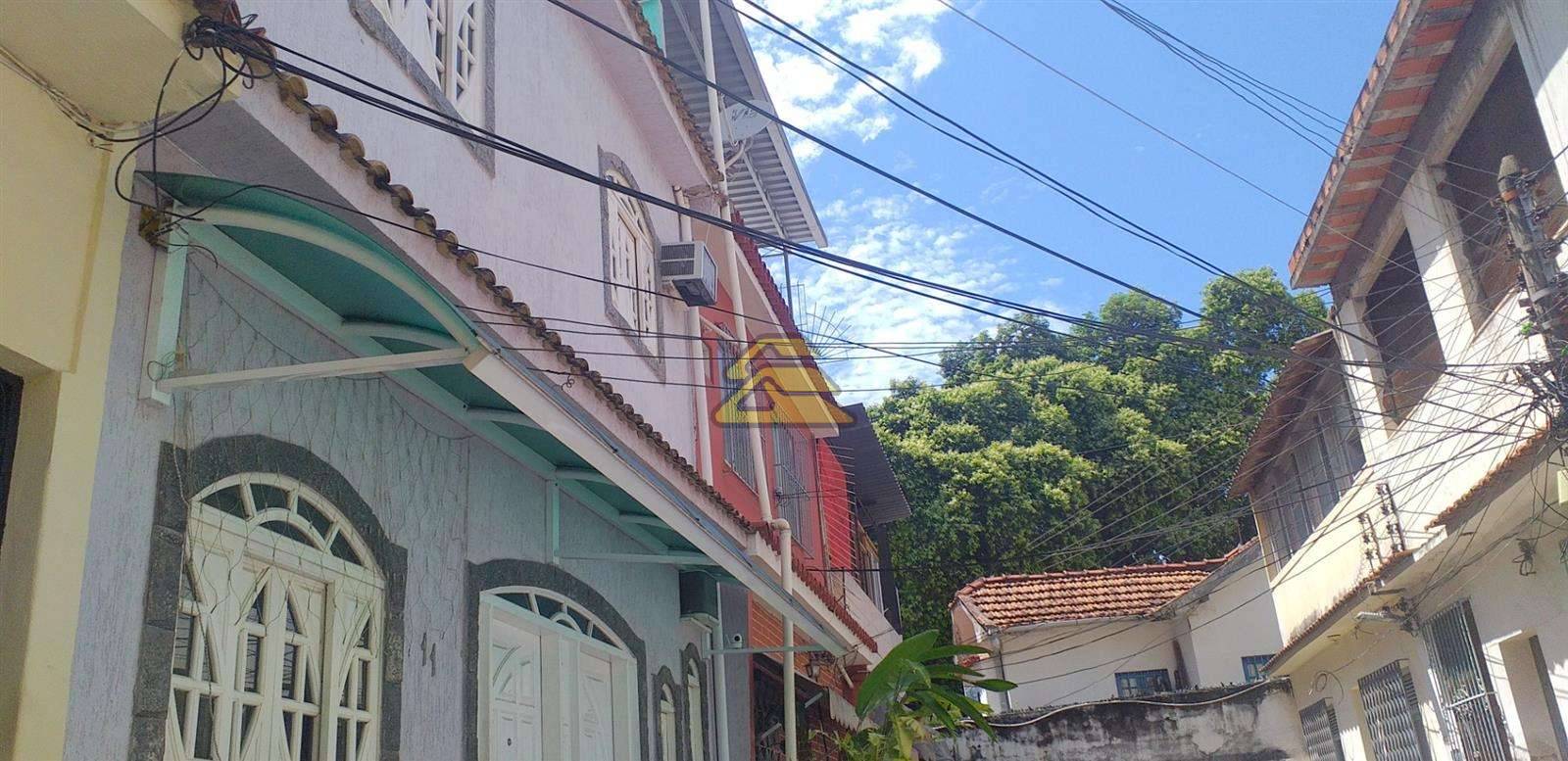 Casa à venda com 3 quartos, 50m² - Foto 36