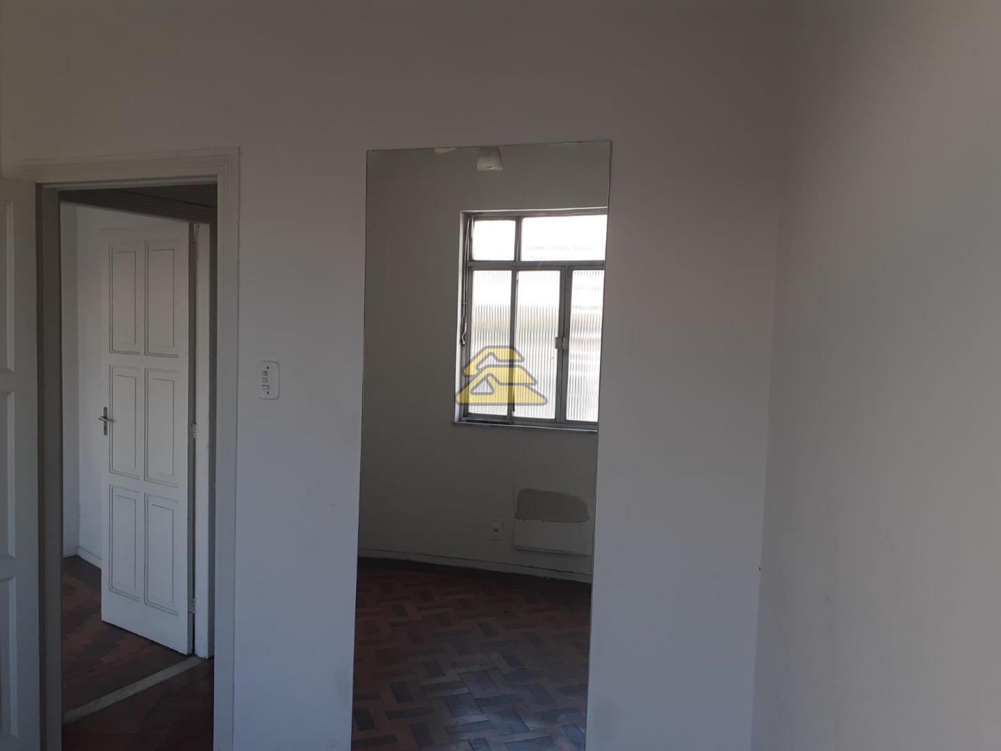 Apartamento à venda com 2 quartos, 85m² - Foto 12