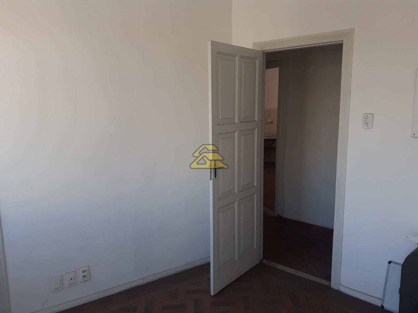 Apartamento à venda com 2 quartos, 85m² - Foto 16