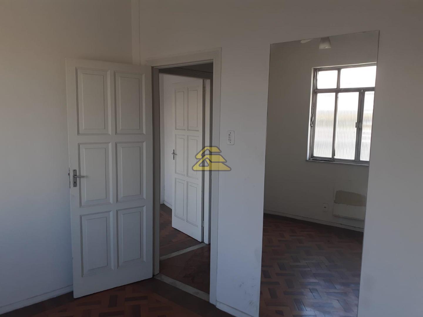 Apartamento à venda com 2 quartos, 85m² - Foto 9