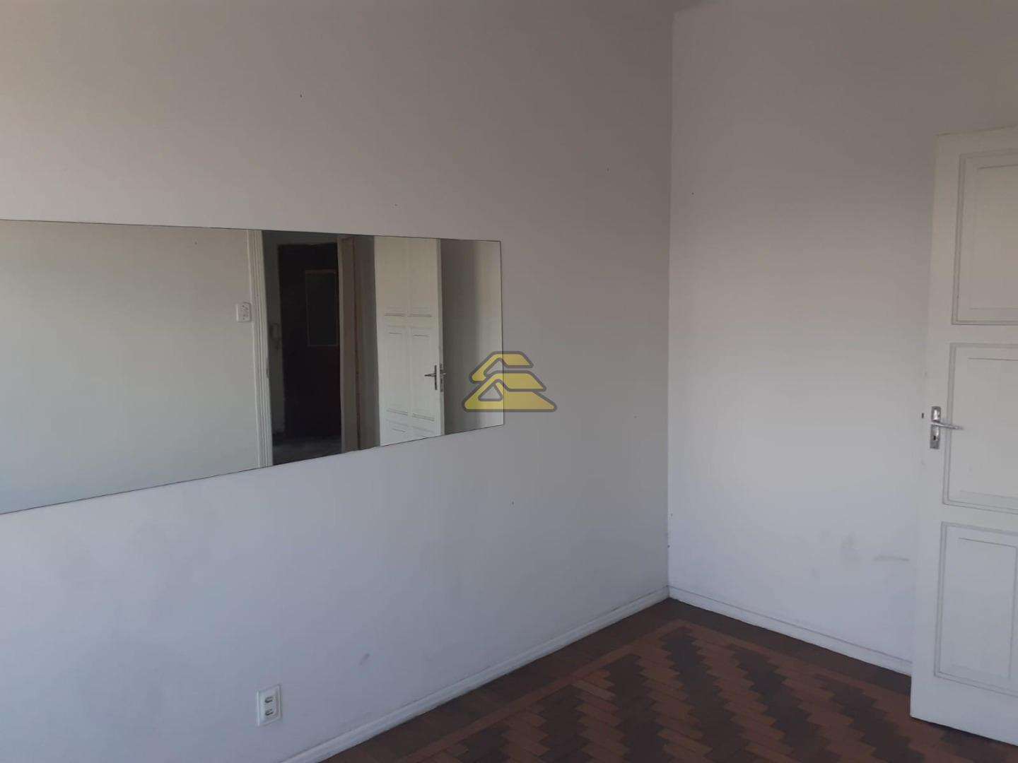 Apartamento à venda com 2 quartos, 85m² - Foto 3