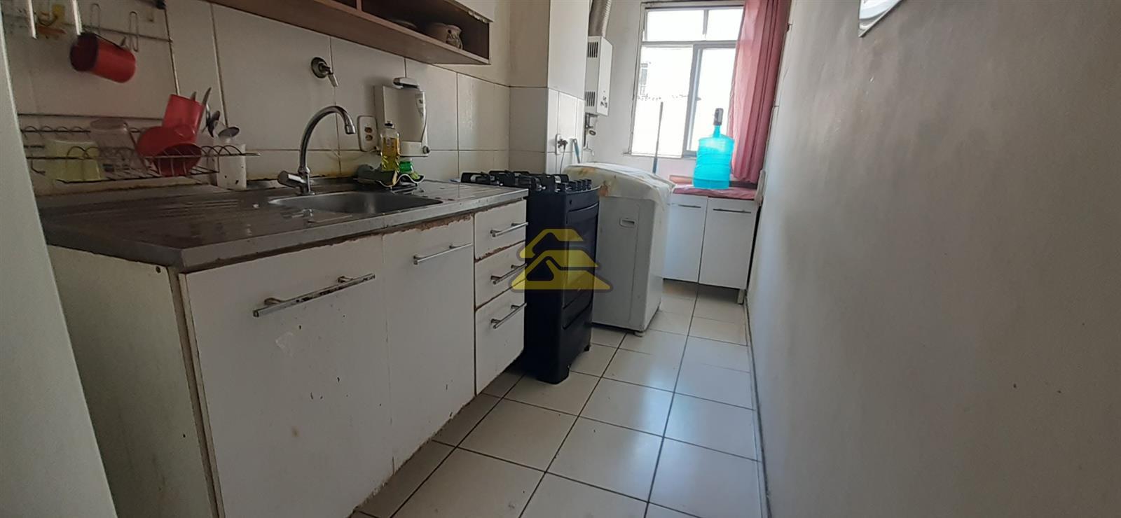 Apartamento à venda com 3 quartos, 62m² - Foto 7