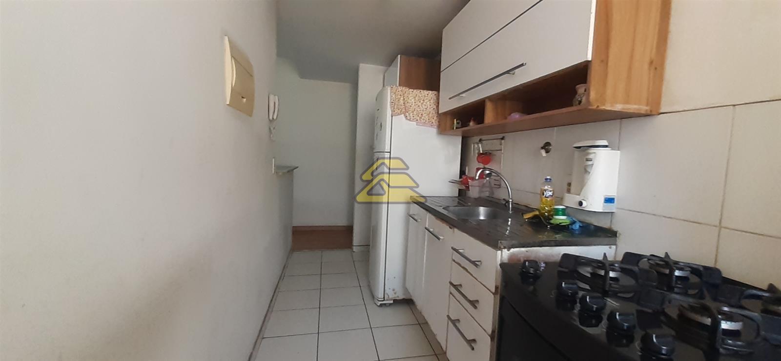 Apartamento à venda com 3 quartos, 62m² - Foto 9