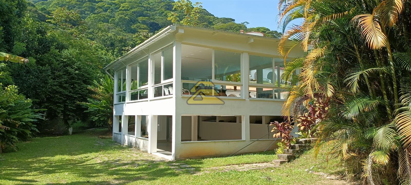 Casa à venda com 6 quartos, 1000m² - Foto 20