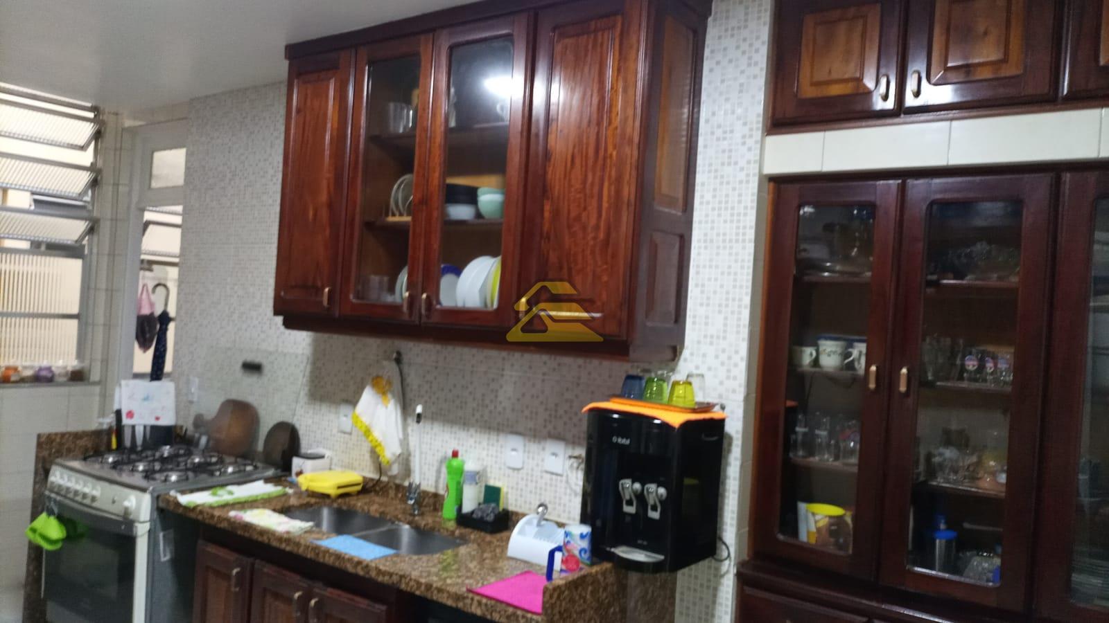 Apartamento à venda com 4 quartos, 250m² - Foto 16