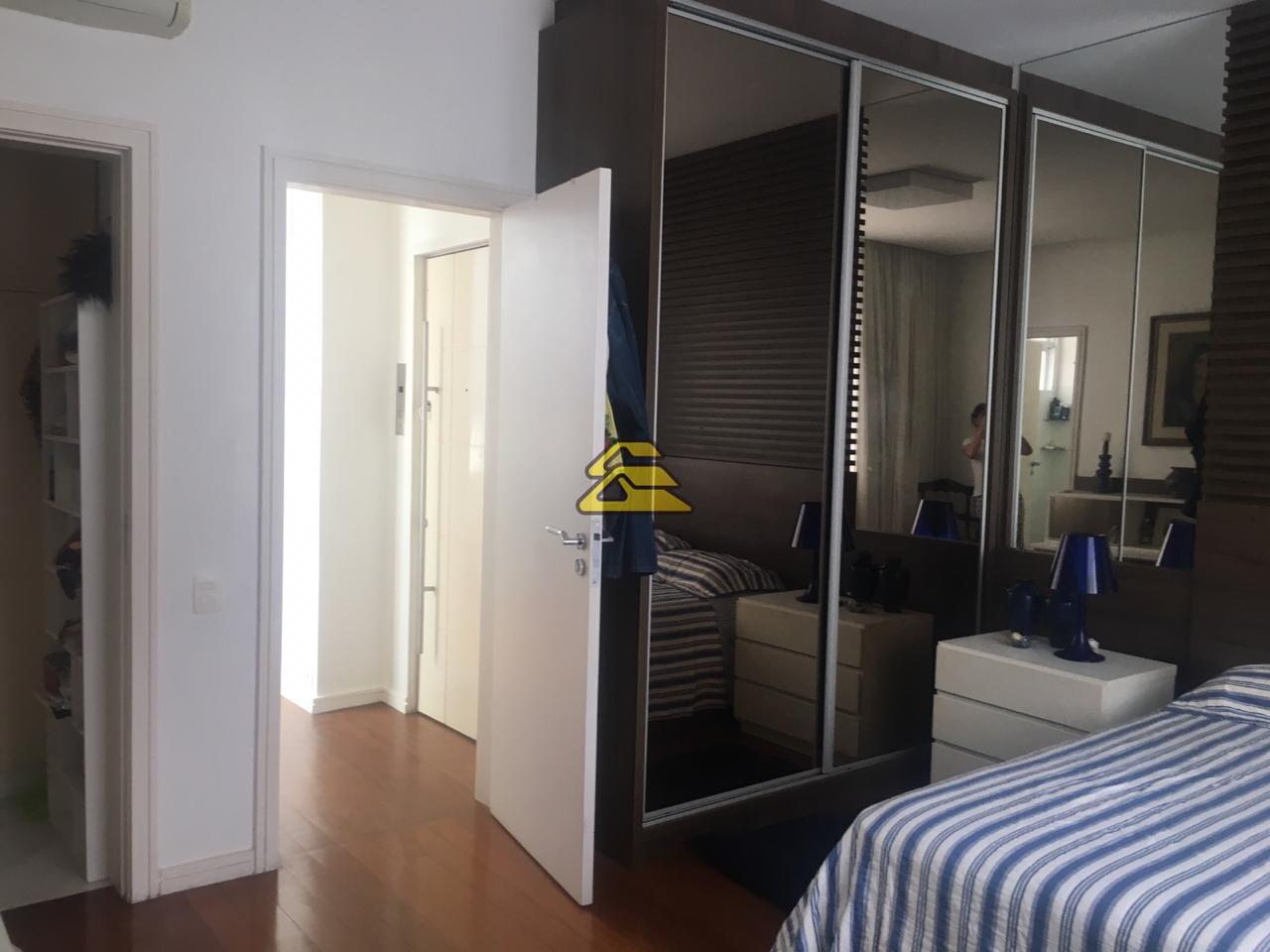 Cobertura à venda com 5 quartos, 360m² - Foto 19