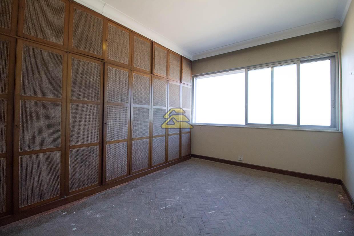 Apartamento à venda com 4 quartos, 500m² - Foto 26