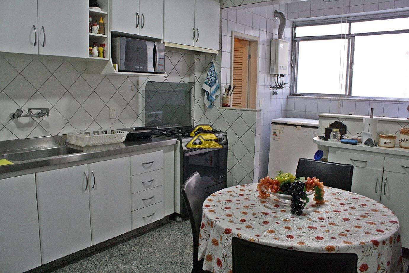 Apartamento à venda com 5 quartos, 280m² - Foto 23