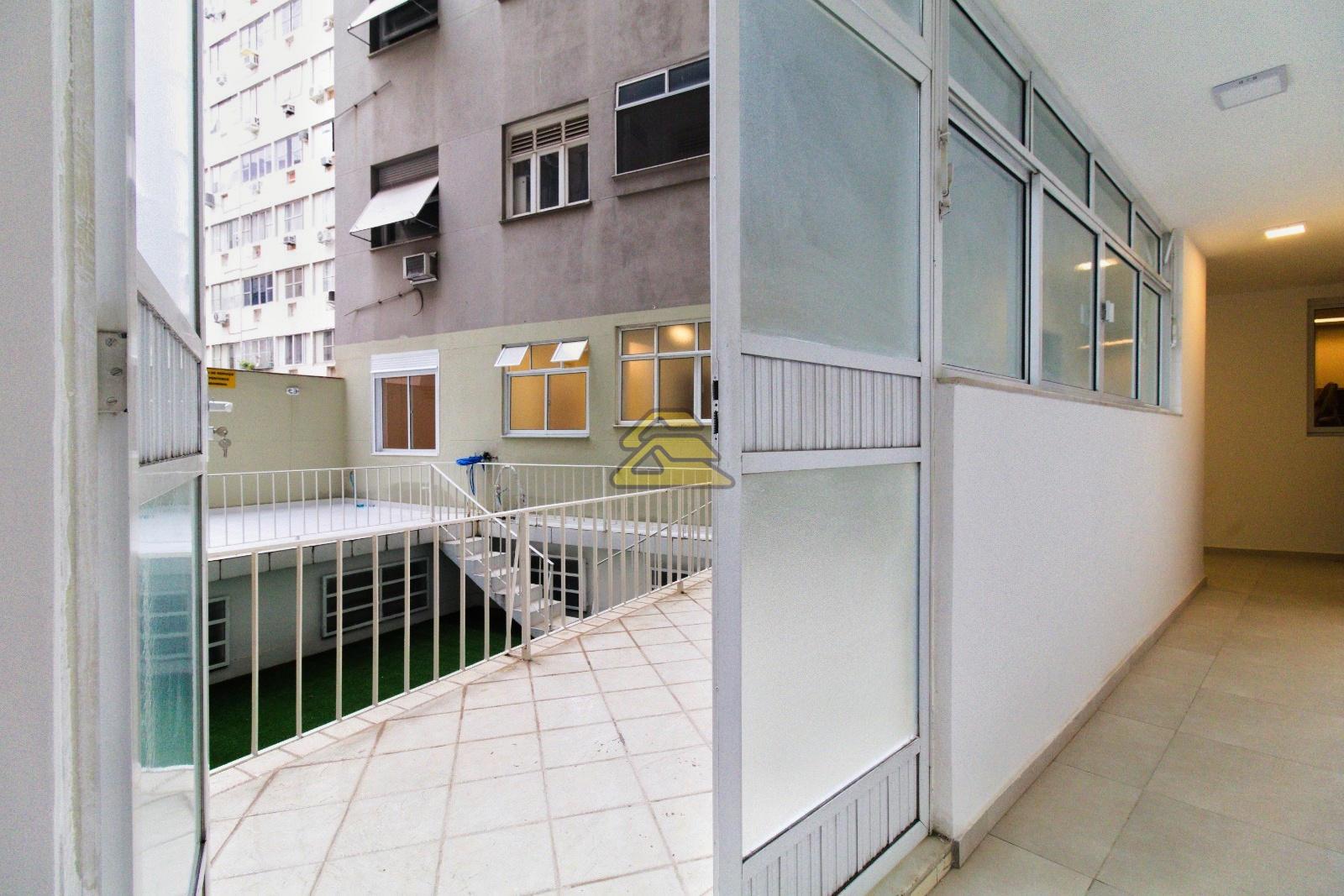 Apartamento à venda com 4 quartos, 320m² - Foto 32