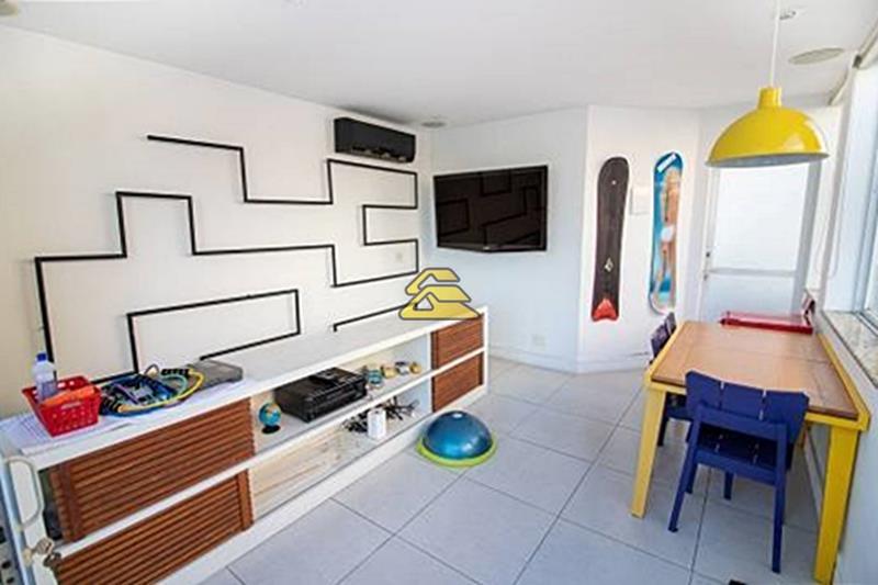 Cobertura à venda com 2 quartos, 115m² - Foto 5