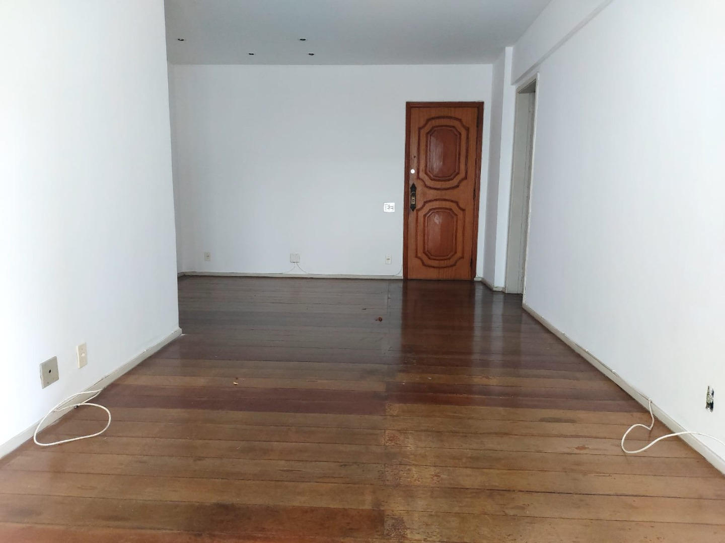 Apartamento à venda com 2 quartos, 100m² - Foto 5