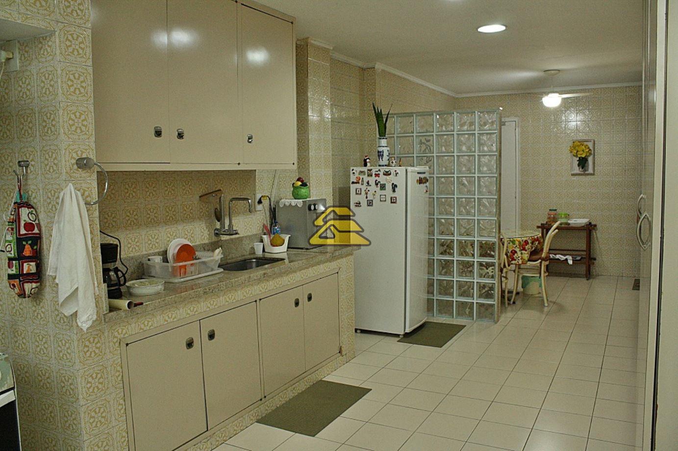 Apartamento à venda com 4 quartos, 300m² - Foto 21