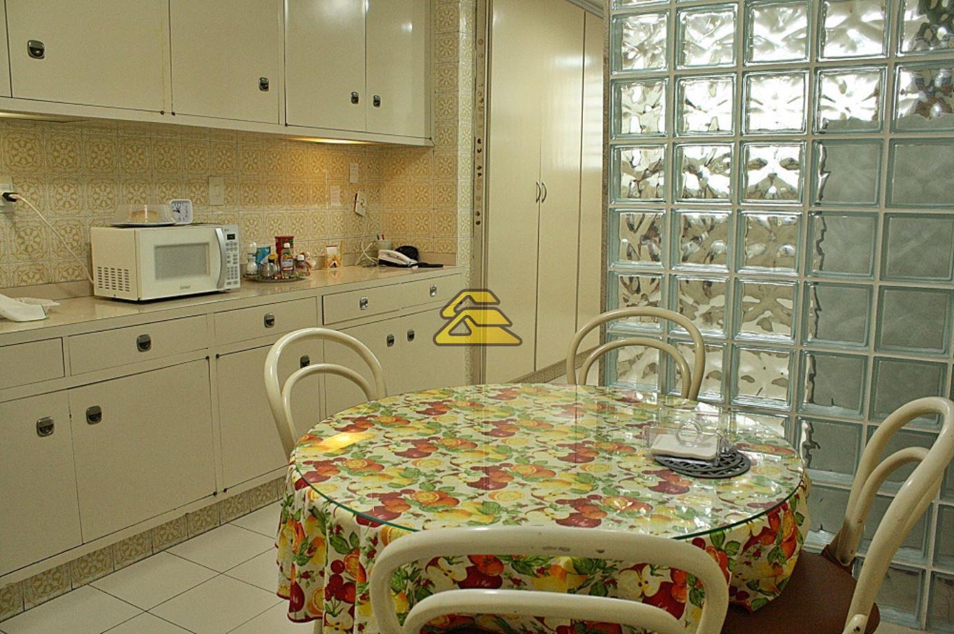 Apartamento à venda com 4 quartos, 300m² - Foto 23