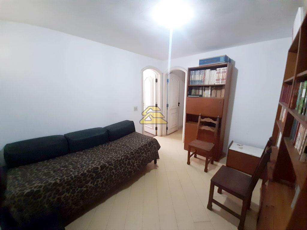 Apartamento à venda com 4 quartos, 180m² - Foto 5