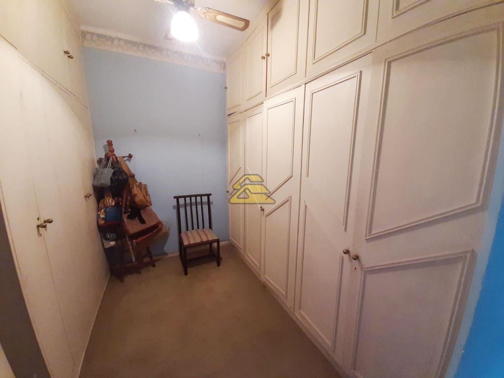 Apartamento à venda com 4 quartos, 180m² - Foto 17