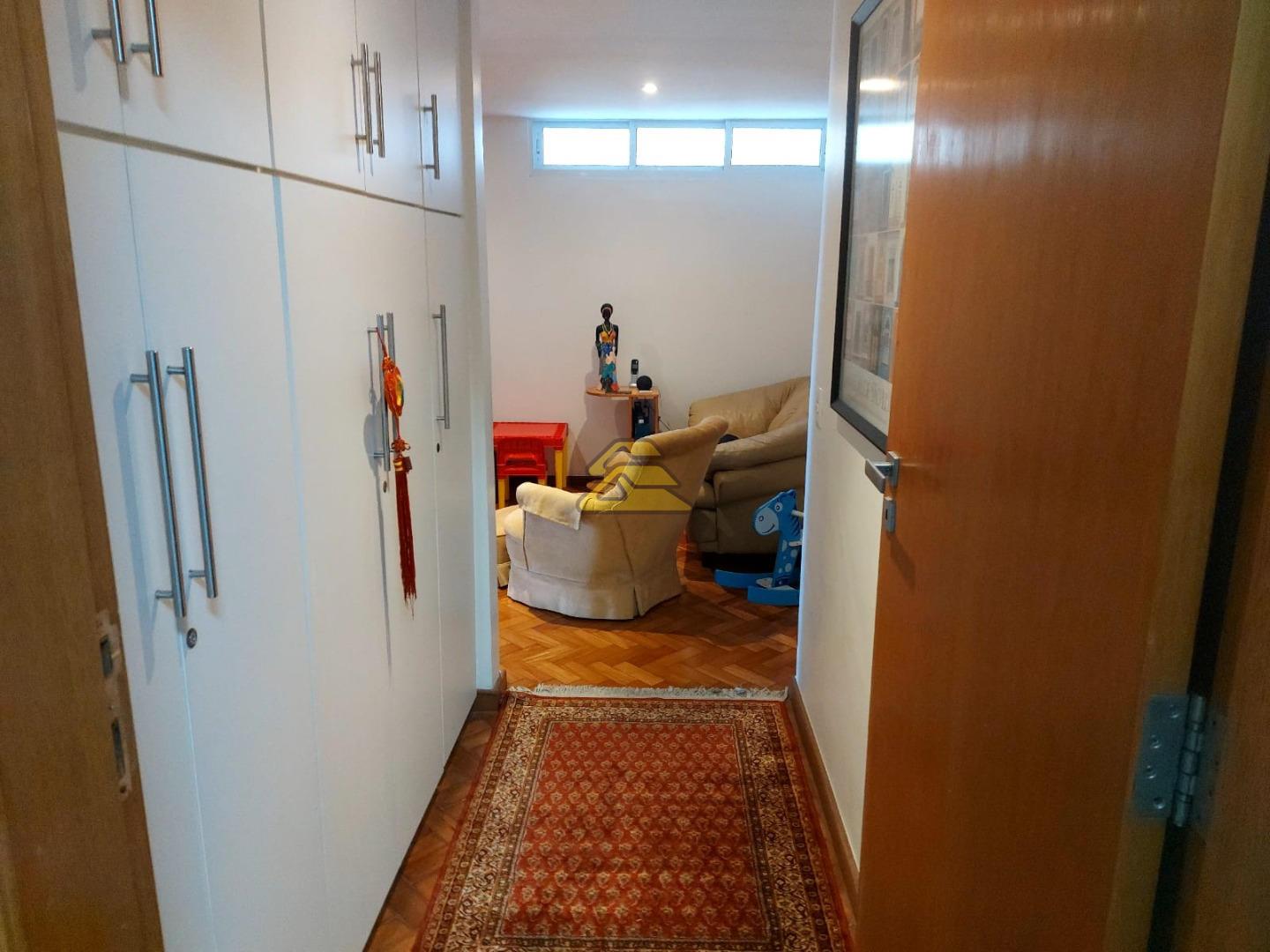 Apartamento à venda com 4 quartos, 215m² - Foto 19