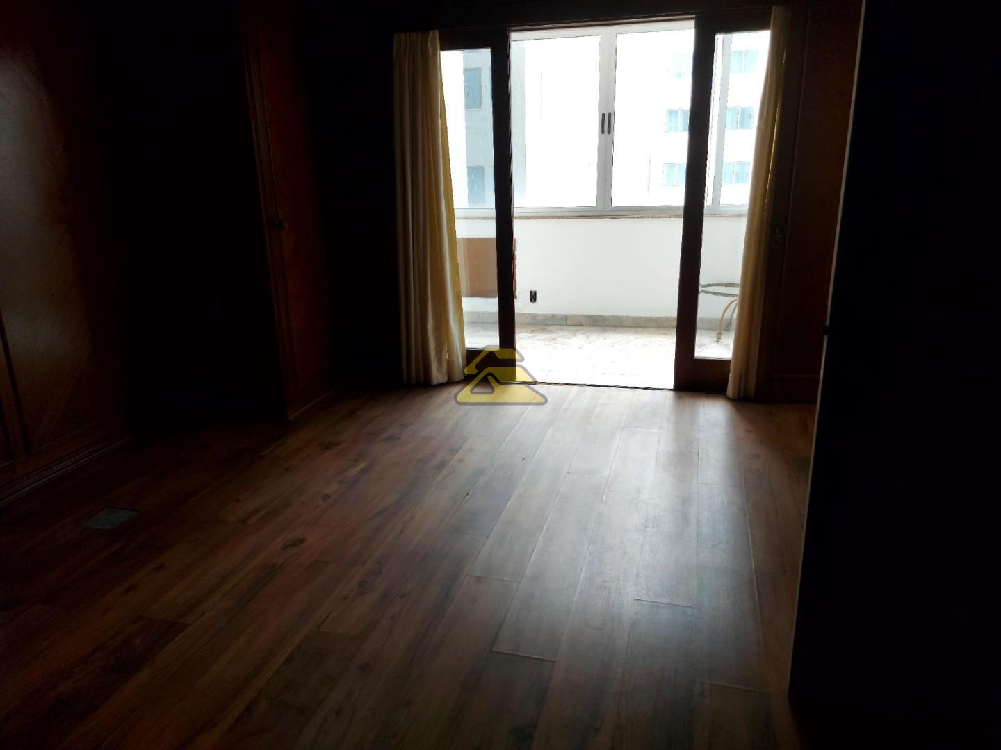 Apartamento à venda com 3 quartos, 344m² - Foto 14