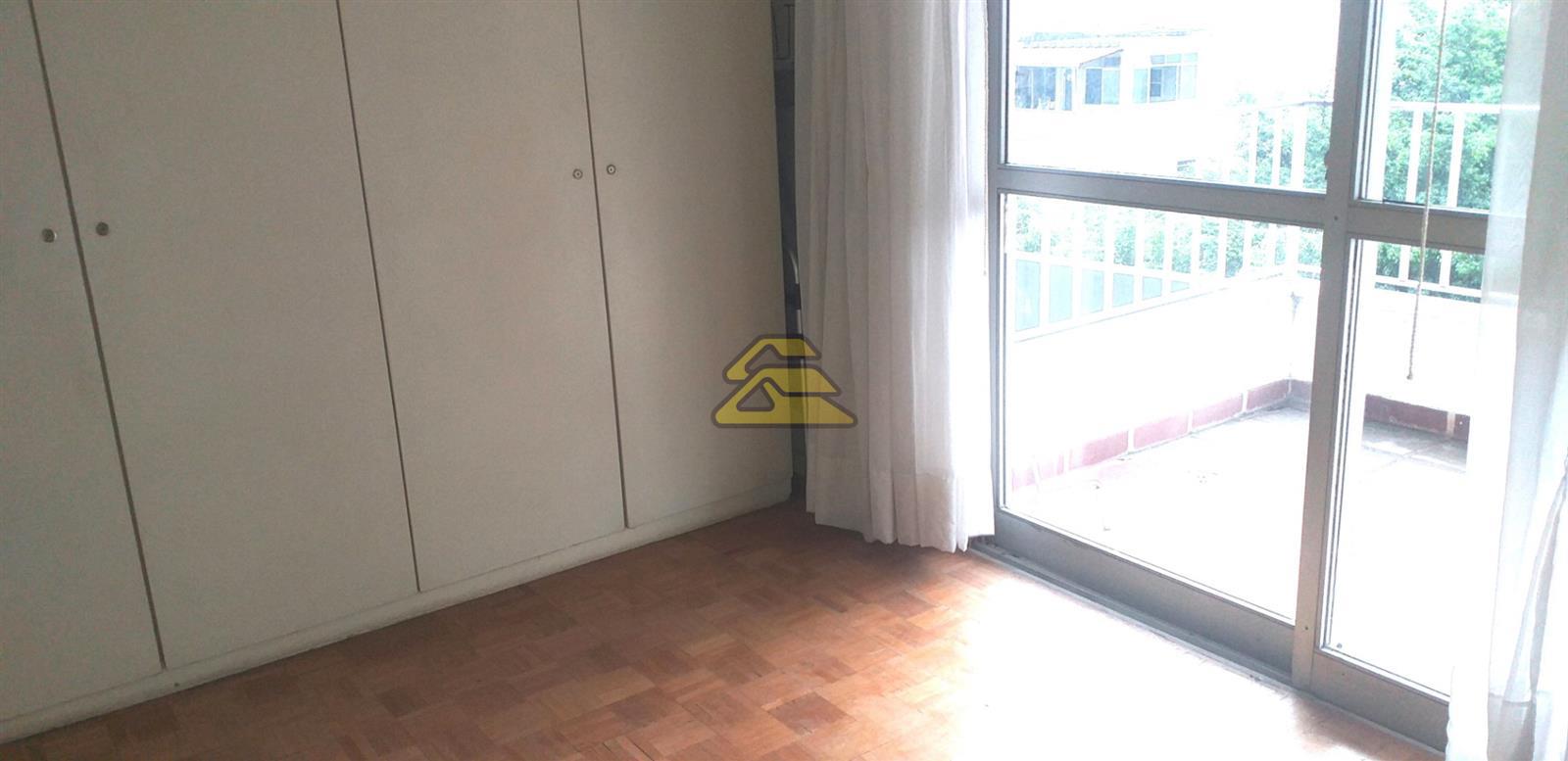 Apartamento à venda com 2 quartos, 90m² - Foto 8