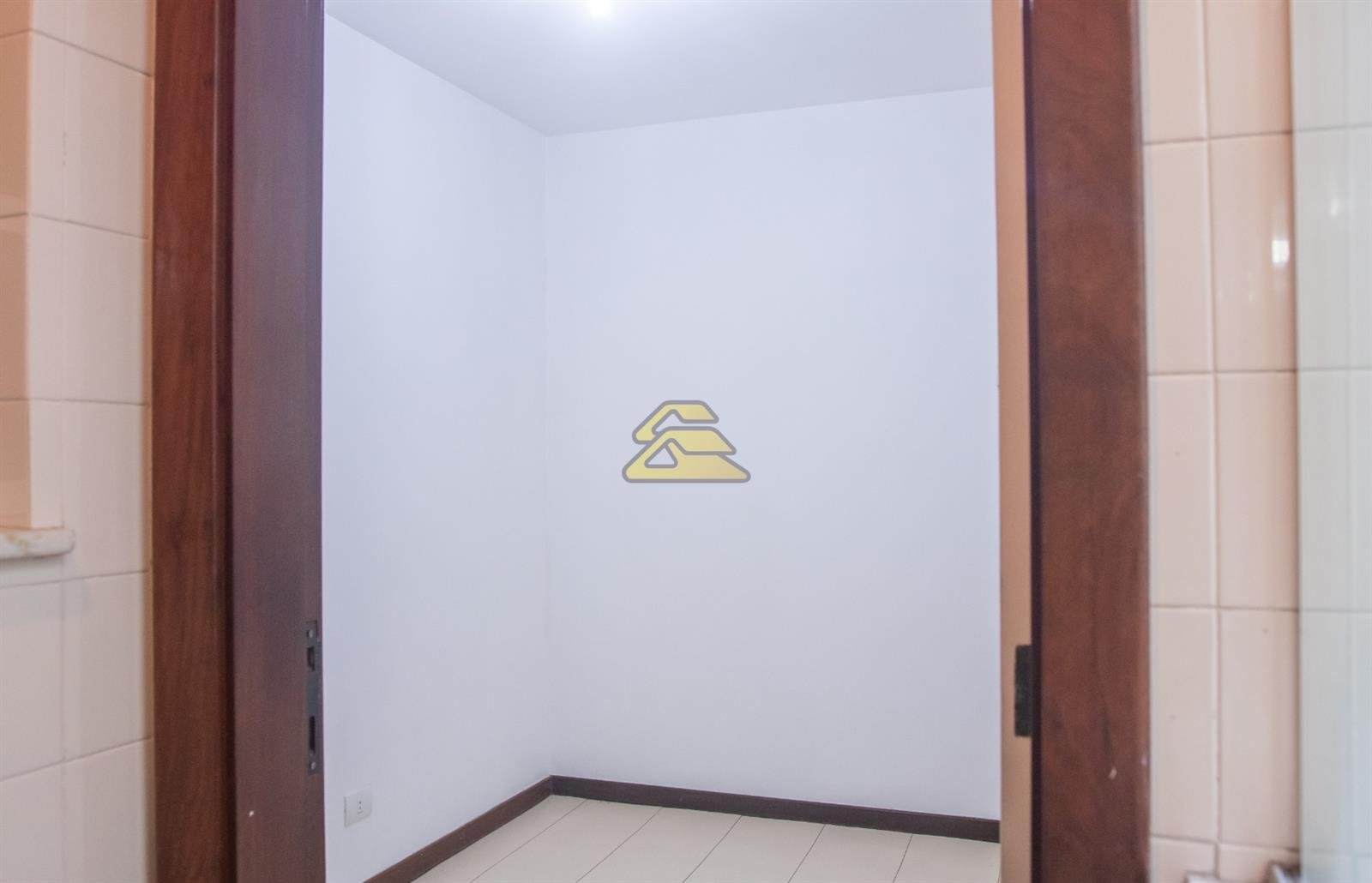 Apartamento à venda com 4 quartos, 282m² - Foto 25