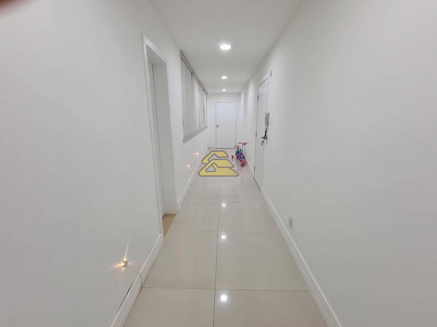 Apartamento à venda com 4 quartos, 270m² - Foto 7