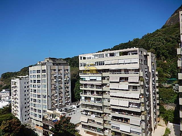 Apartamento à venda com 4 quartos, 153m² - Foto 27