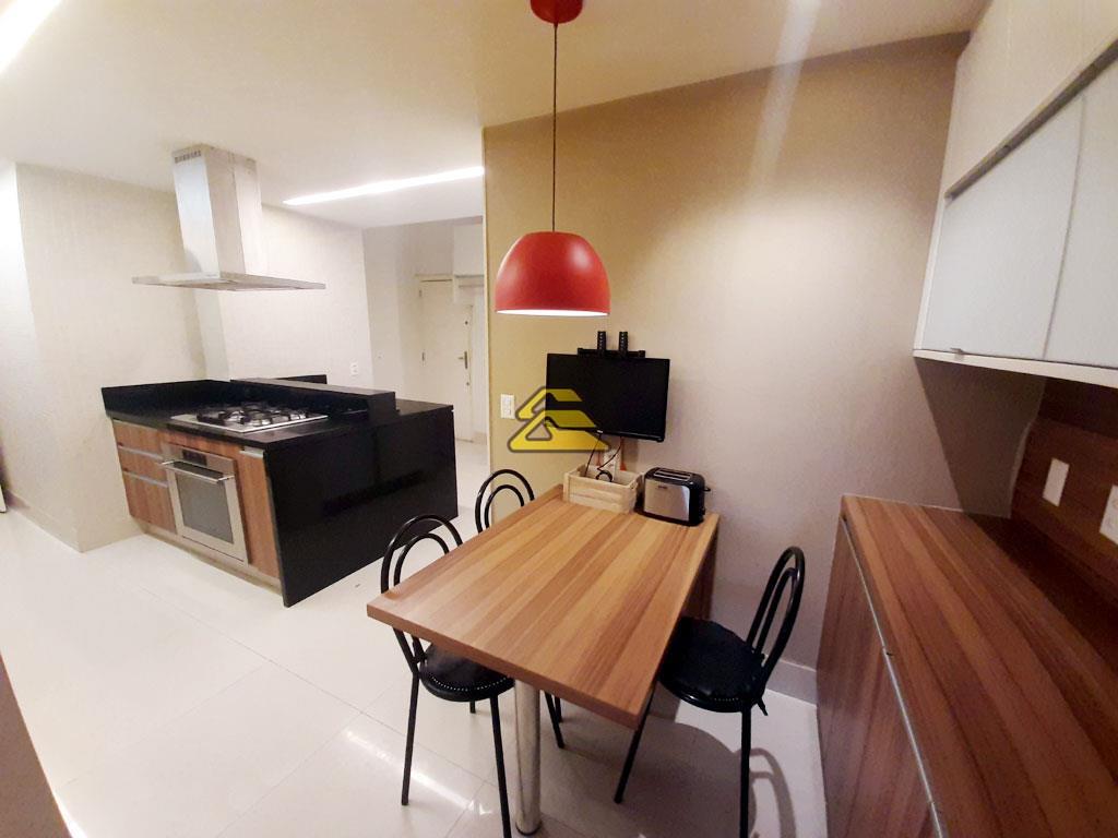 Apartamento à venda com 4 quartos, 240m² - Foto 14