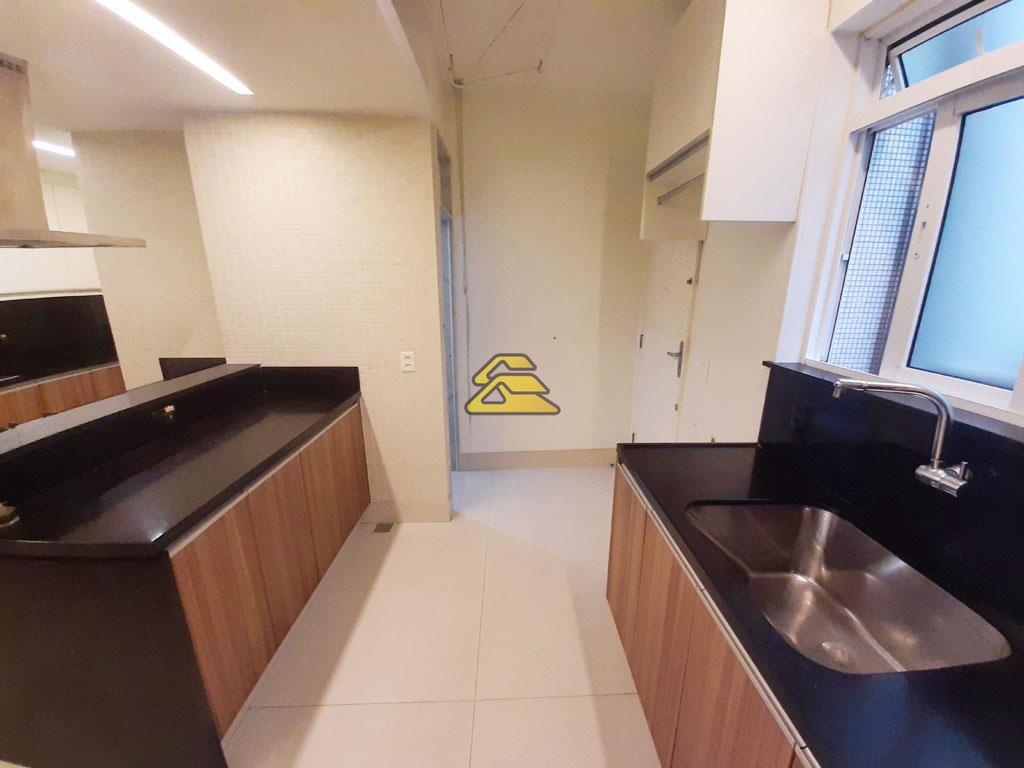 Apartamento à venda com 4 quartos, 240m² - Foto 20