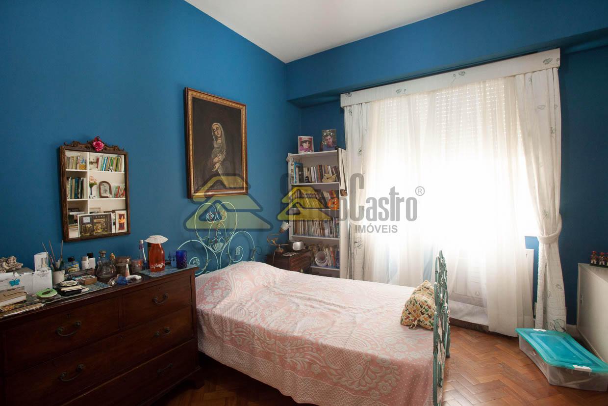 Apartamento à venda com 3 quartos, 236m² - Foto 14