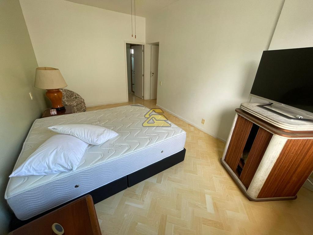 Apartamento à venda com 4 quartos, 219m² - Foto 10