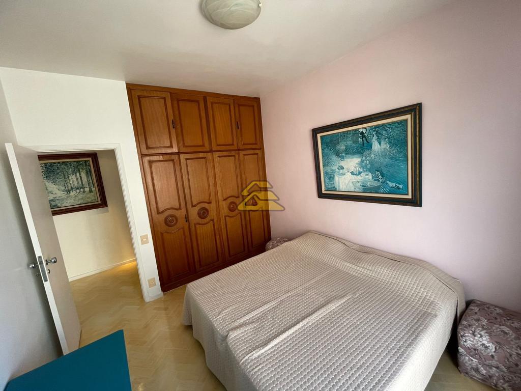 Apartamento à venda com 4 quartos, 219m² - Foto 17