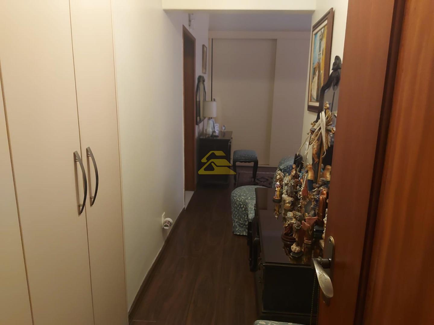 Apartamento à venda com 3 quartos, 230m² - Foto 23