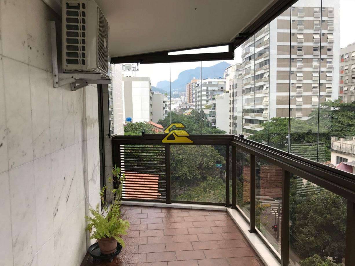 Cobertura à venda com 3 quartos, 228m² - Foto 5