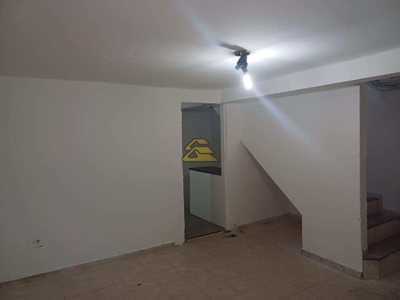 Sobrado para alugar com 5 quartos, 145m² - Foto 26