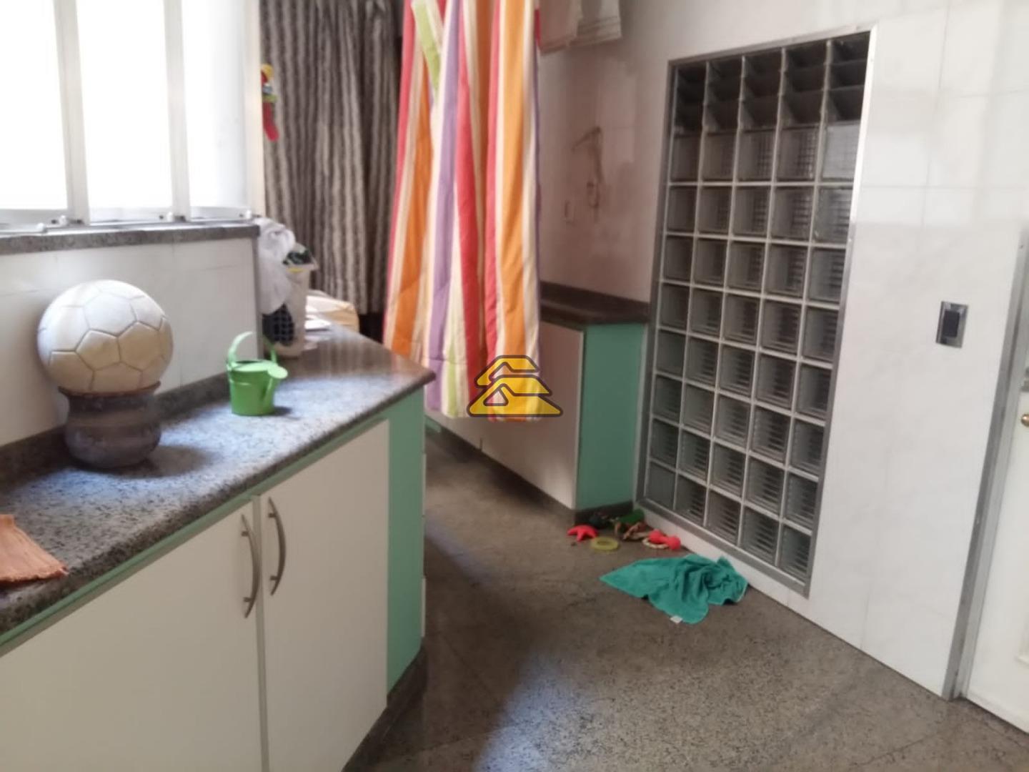 Apartamento à venda com 4 quartos, 280m² - Foto 16