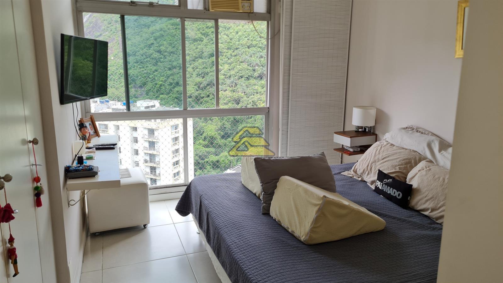 Apartamento à venda com 4 quartos, 166m² - Foto 21