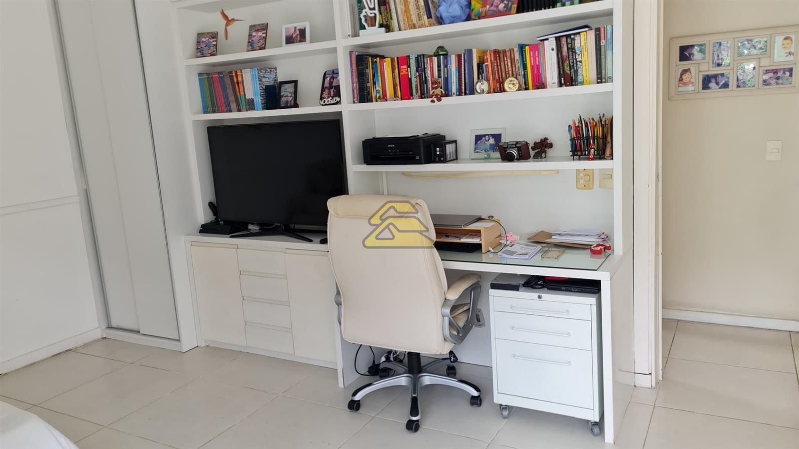 Apartamento à venda com 4 quartos, 166m² - Foto 32