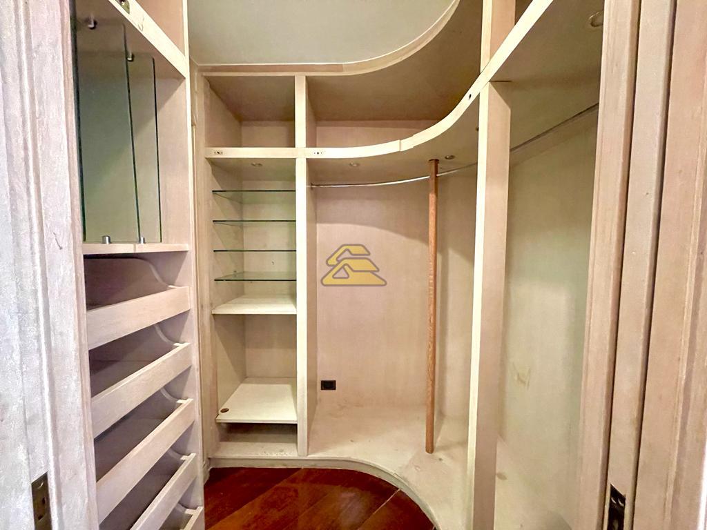 Apartamento à venda com 4 quartos, 315m² - Foto 15