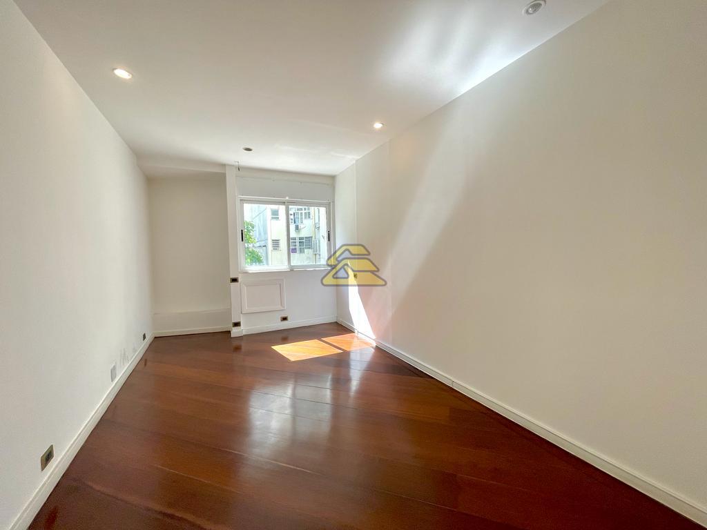 Apartamento à venda com 4 quartos, 315m² - Foto 10