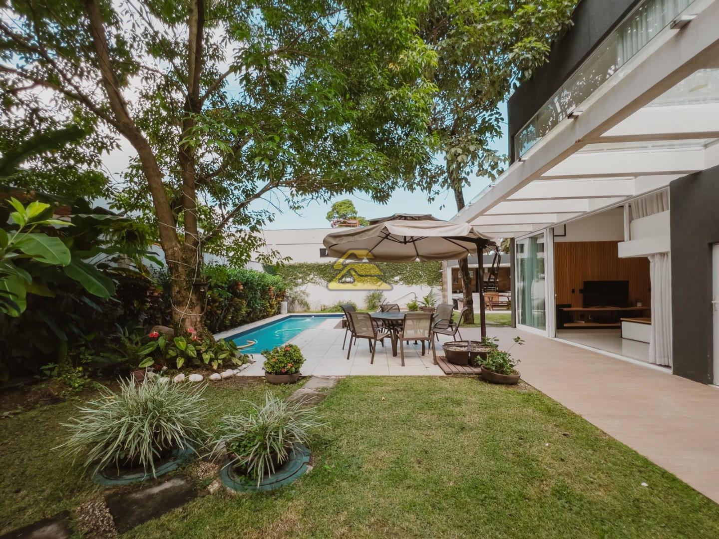 Casa à venda com 4 quartos, 595m² - Foto 3