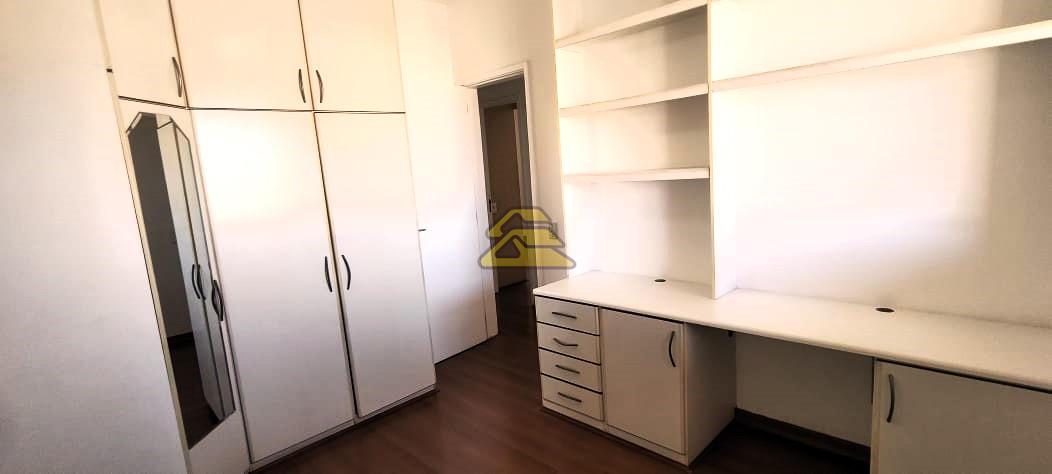 Apartamento à venda com 3 quartos, 137m² - Foto 8