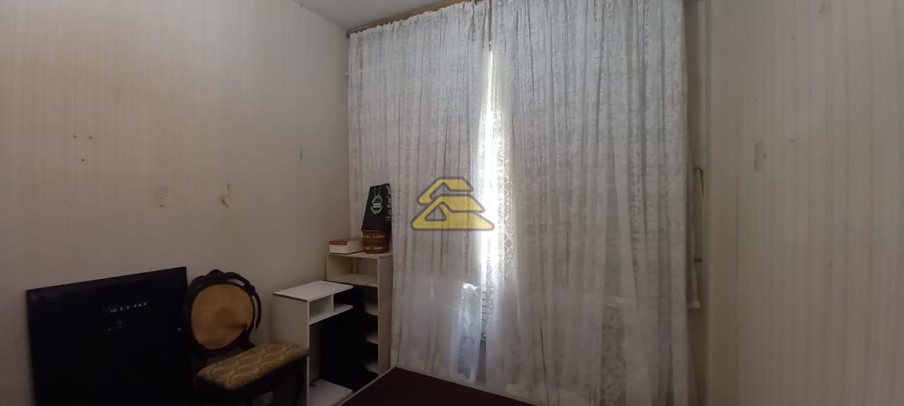 Apartamento à venda com 3 quartos, 157m² - Foto 9