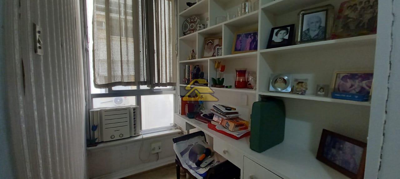 Apartamento à venda com 3 quartos, 157m² - Foto 11