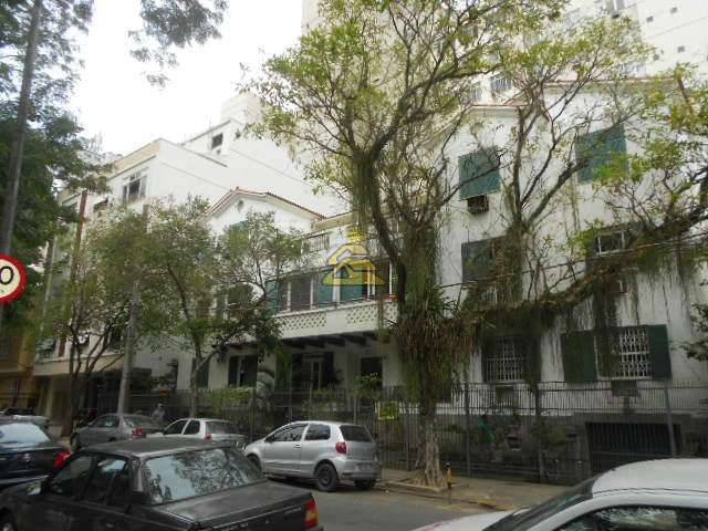 Apartamento à venda com 5 quartos, 594m² - Foto 2