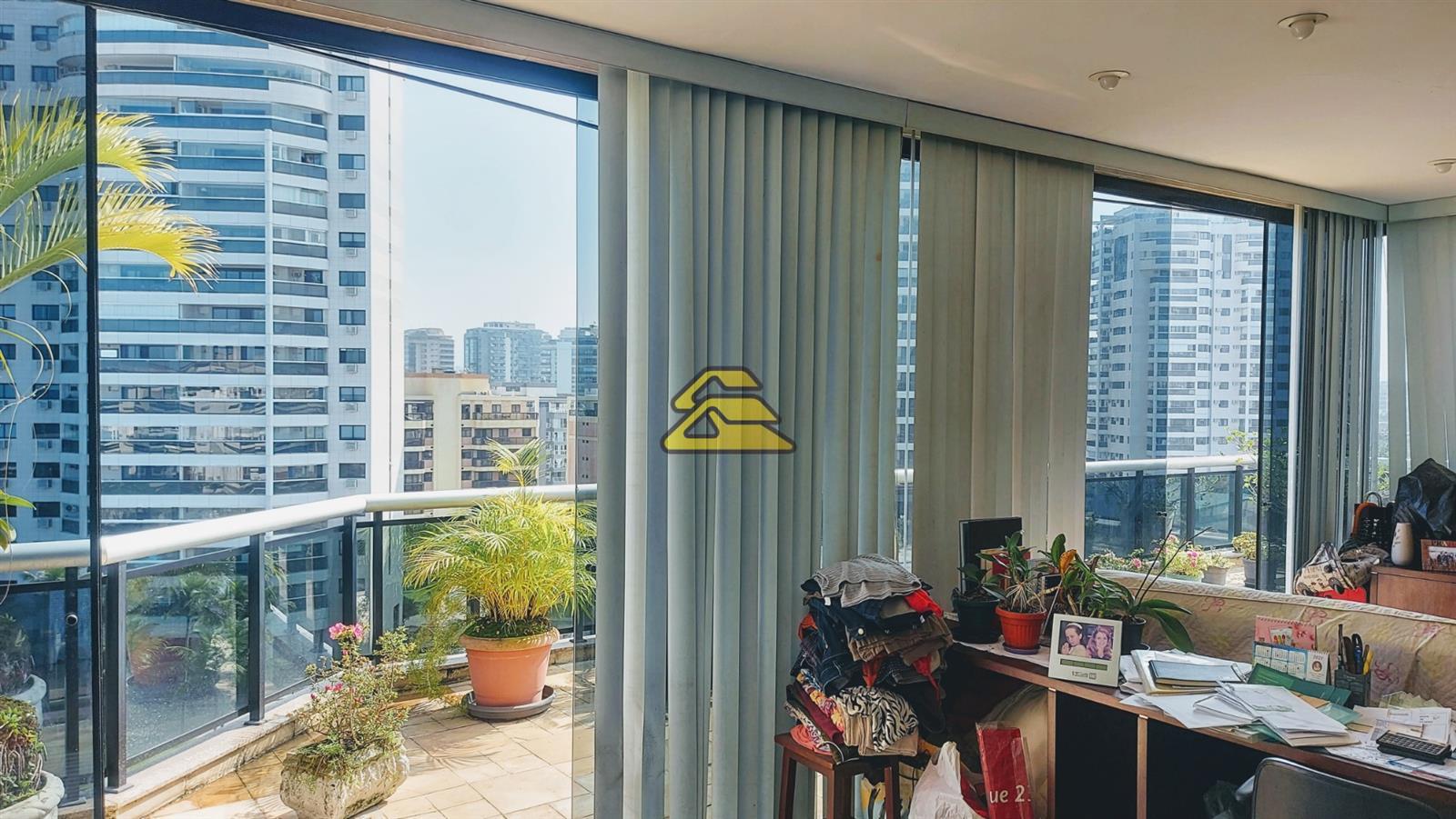 Cobertura à venda com 3 quartos, 268m² - Foto 6